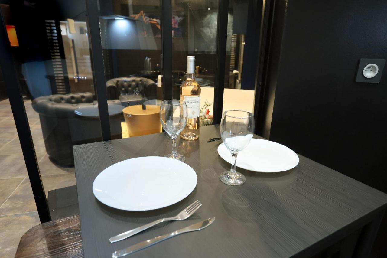 Le Legendary Spa, Hypercentre Avec Sauna, Balneo Et Wifi Par Sovalfi *